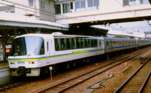 �i�q�����{213�n
